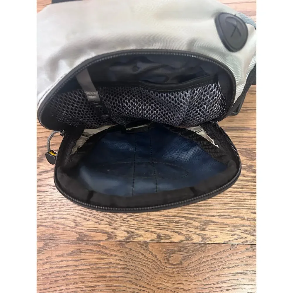 CamelBak Flashflo Hydration Waist Pack Fanny Pack Blue Gorpcore Hiking Outdoor